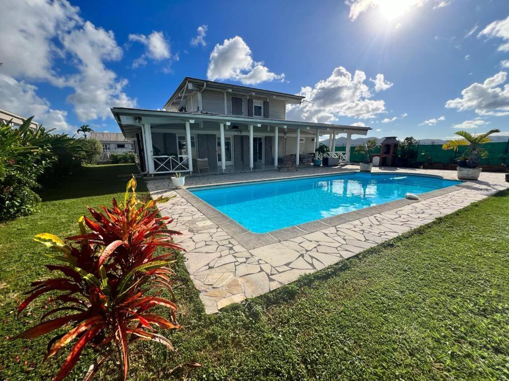 Superbe Villa Bwa Lele Riviere-Salee Exteriör bild